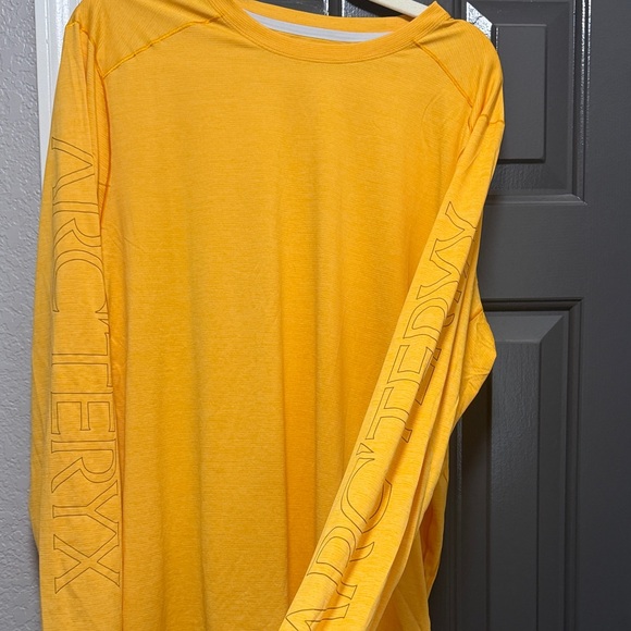 Arc'teryx Golden Long Sleeve Top - Picture 4 of 5